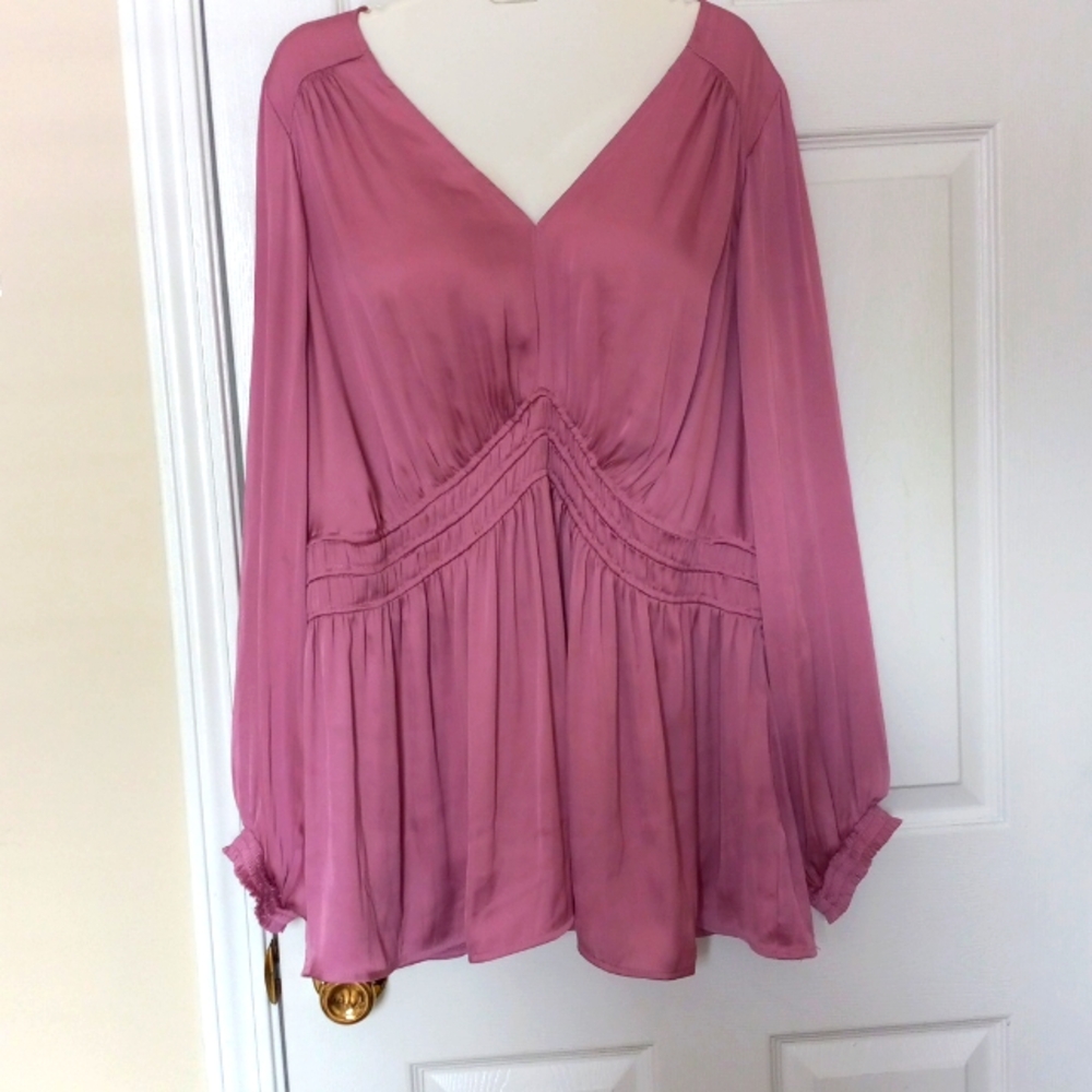 Torrid Long Sleeve Size 3X